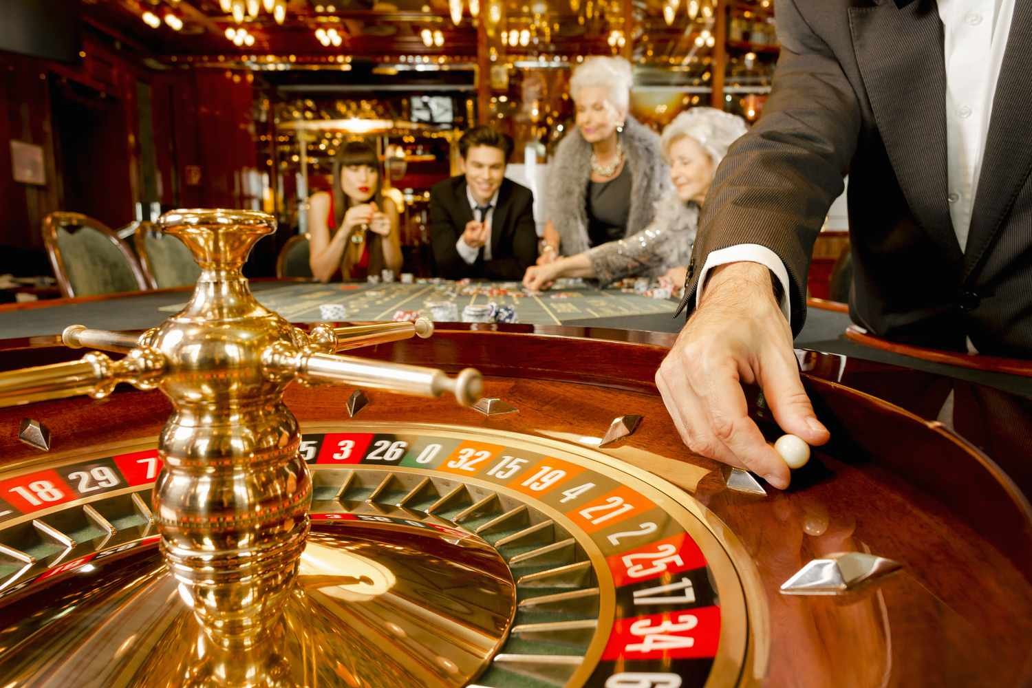 Giao diện tổng quan nền tảng 5 bet trên máy tính và điện thoại